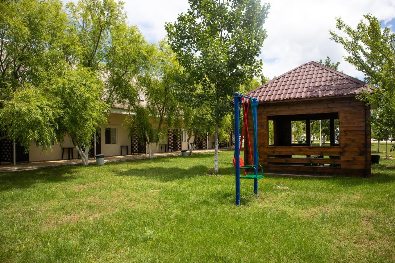 База Відпочинку "Сонячна" Primorskoye Esterno foto