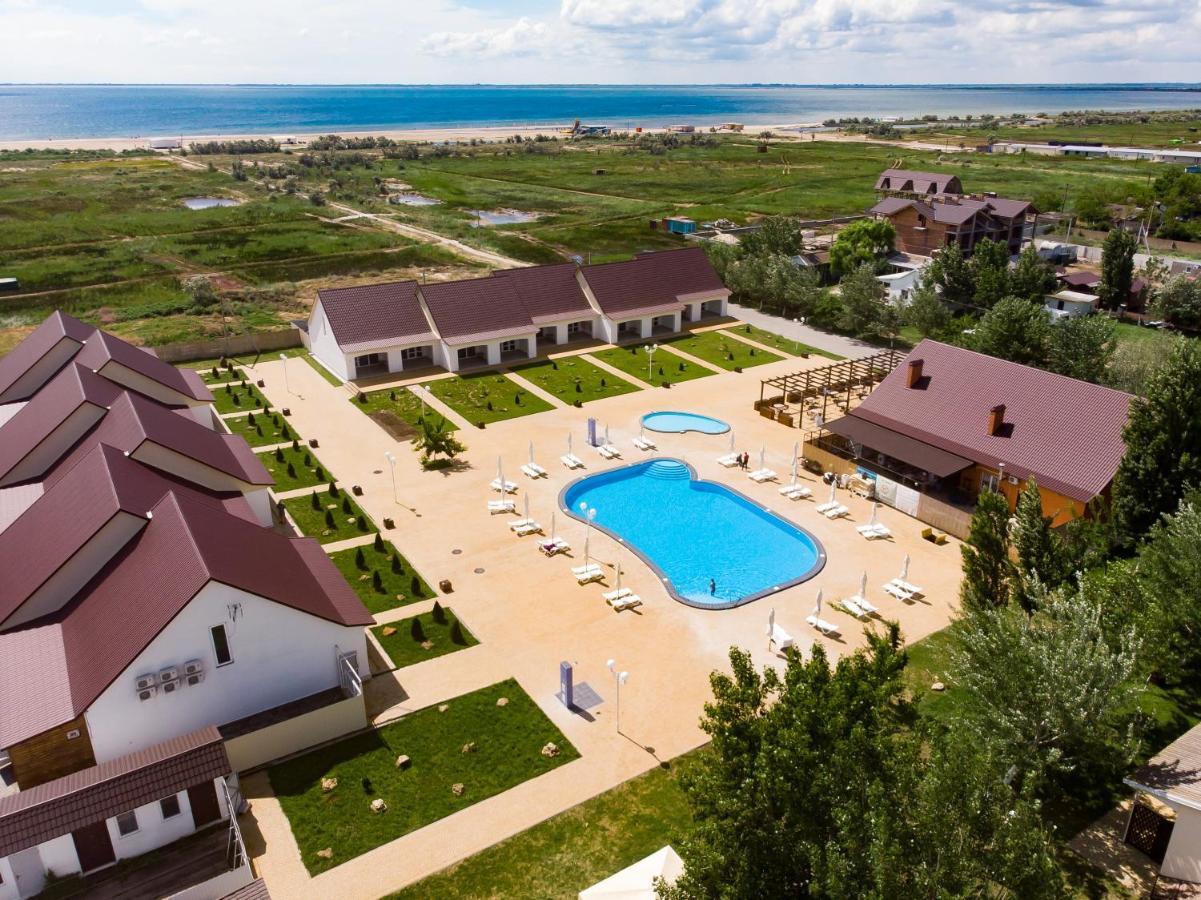 База Відпочинку "Сонячна" Primorskoye Esterno foto