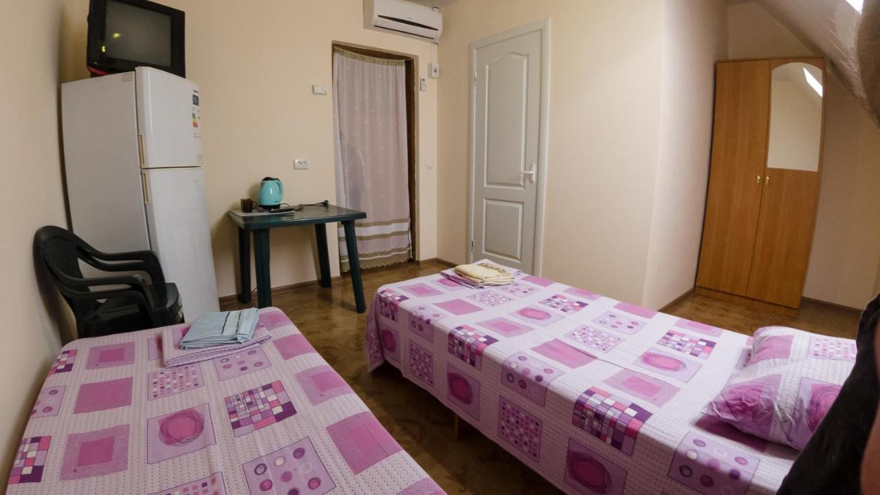 База Відпочинку "Сонячна" Primorskoye Esterno foto